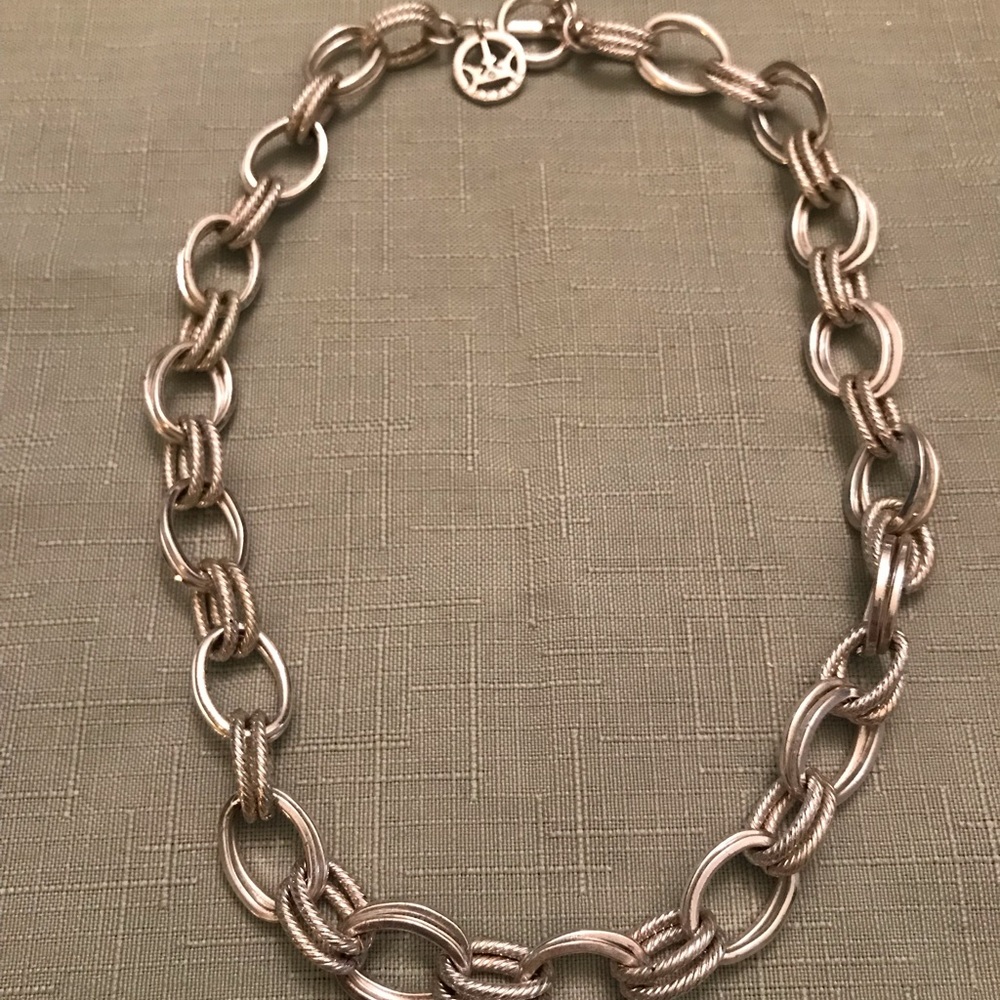 Trifari 17 inch choker style silver tone necklace